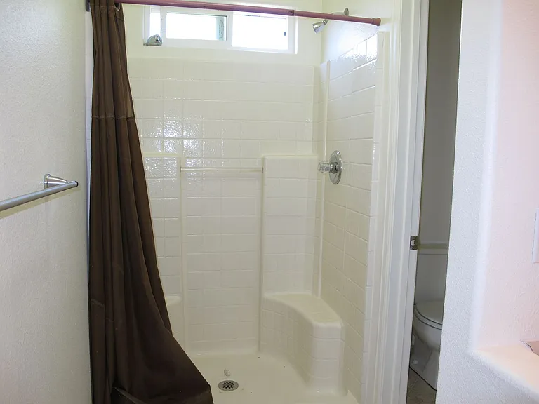 2479 Wellington Ct — Photo 15
