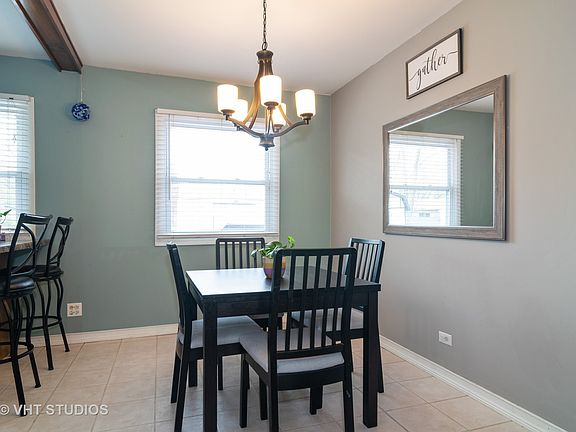 4th image of 1456 Yorkshire Dr