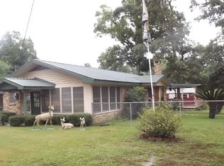 379 Charmaine Dr E, Woodville, TX 75979