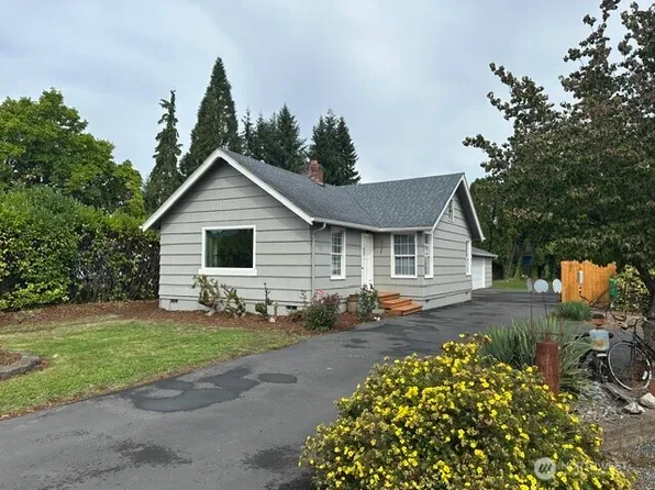 3324 Ocean Beach Highway, Longview, WA 98632