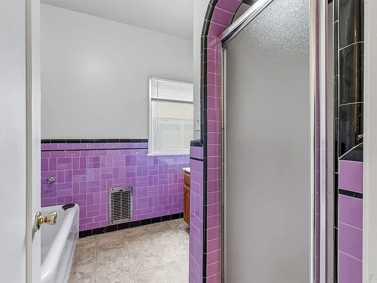 4103 1/2 Garthwaite Ave #1 — Photo 17