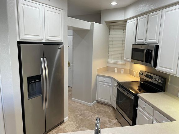 2nd image of 880 Meridian Bay Ln