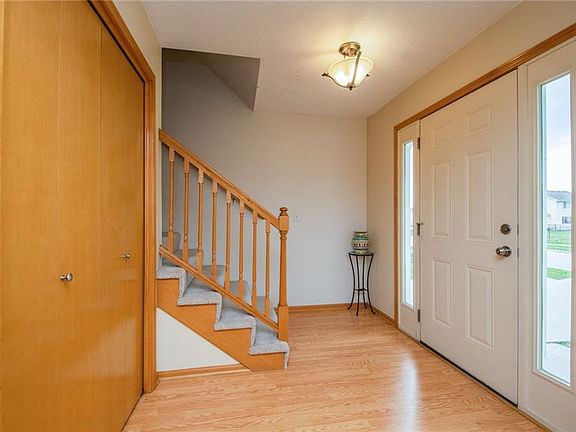 2nd image of 5007 SW Somersby Dr