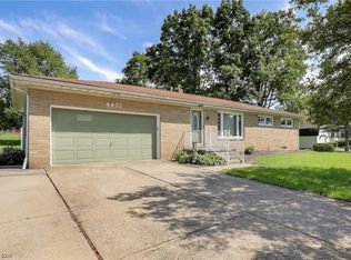 4422 Chester Ave, Louisville, OH 44641