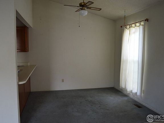 4th image of 650 N Gooseberry Ct