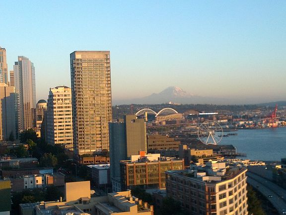 Elliott Bay & Mount Rainier