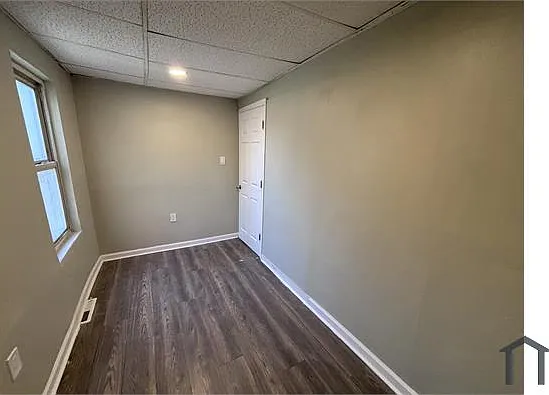1636 E State St #1 — Photo 8