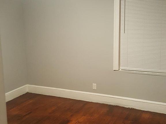 4th image of 816 Rockett St