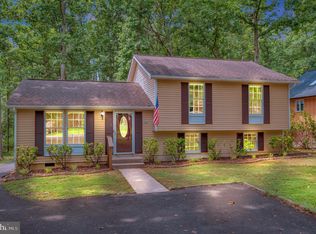 113 Meadowview Ln, Locust Grove, VA 22508