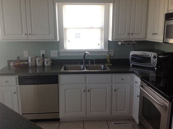 3rd image of 963 Stillbrook Ct