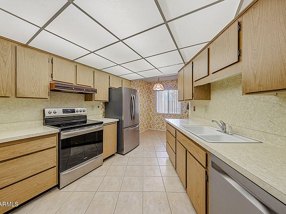 2nd image of 10866 W BUCCANEER Drive