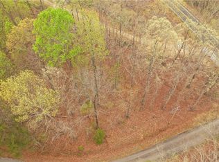 106 Killam Ln, Westminster, SC 29693