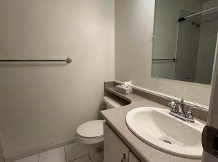 509 Carnarvon St #402, New Westminster, BC V3L 5S4