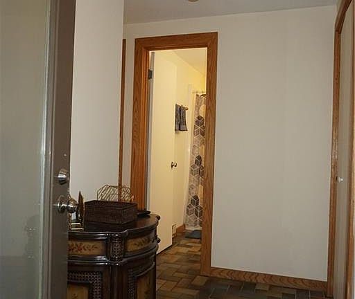 3rd image of 3217 Isle Of Pnes