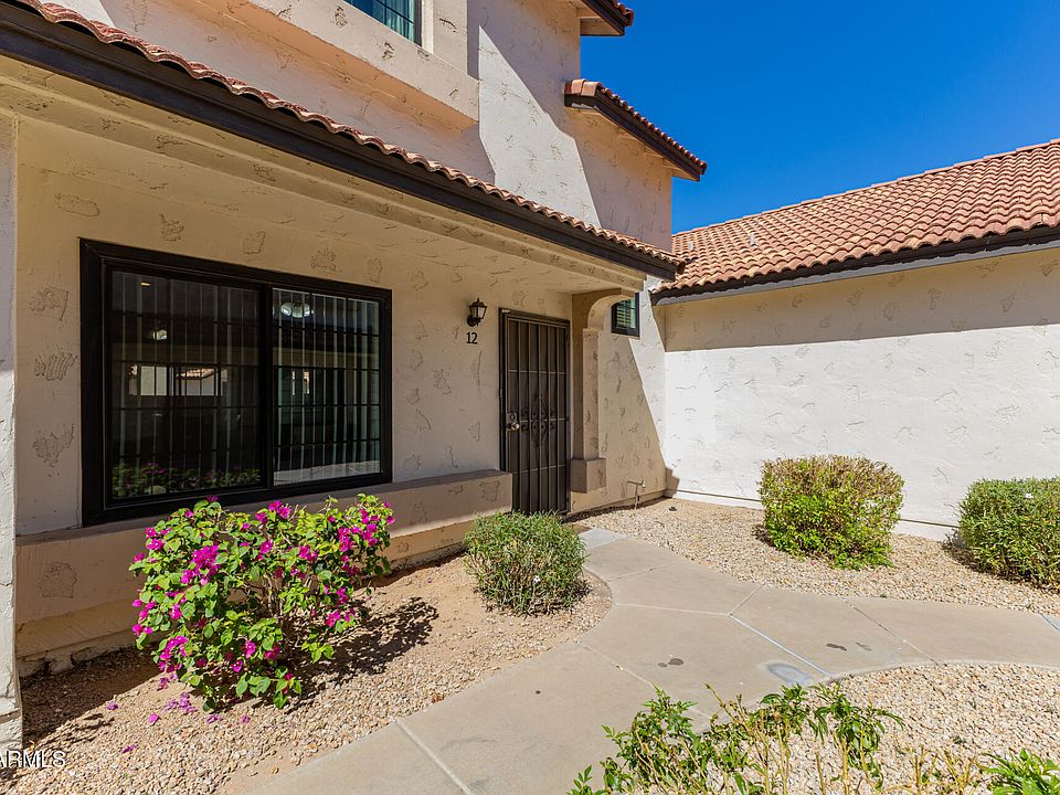 1st image of 2941 N OREGON Street #12
