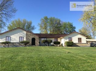 100 E 217th St, Peculiar, MO 64078