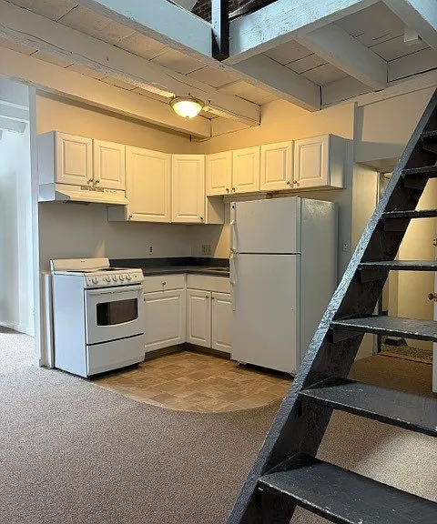 3 State St #B1 — Photo 5