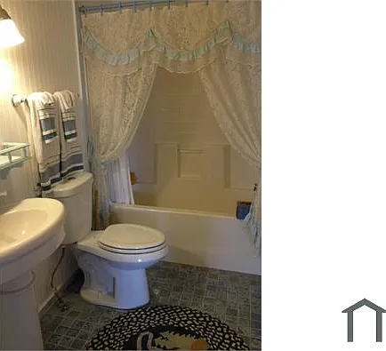 11715 Waller Rd E #A — Photo 5