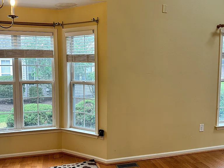 1209 Cross Creek Dr — Photo 16