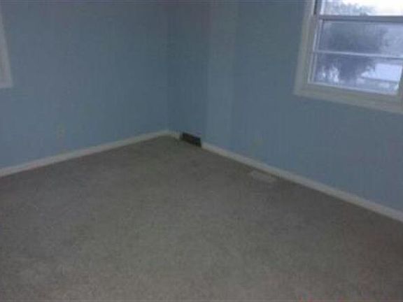 5th image of 4122 Polk St