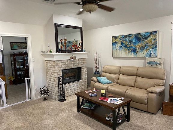 4th image of 7414 Aspen Ave