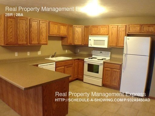3rd image of 3310 W Miles Pl APT 203