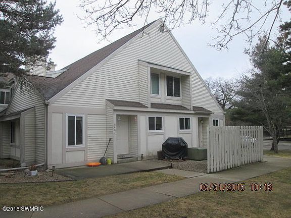 2nd image of 3517 Scots Pine Way #30