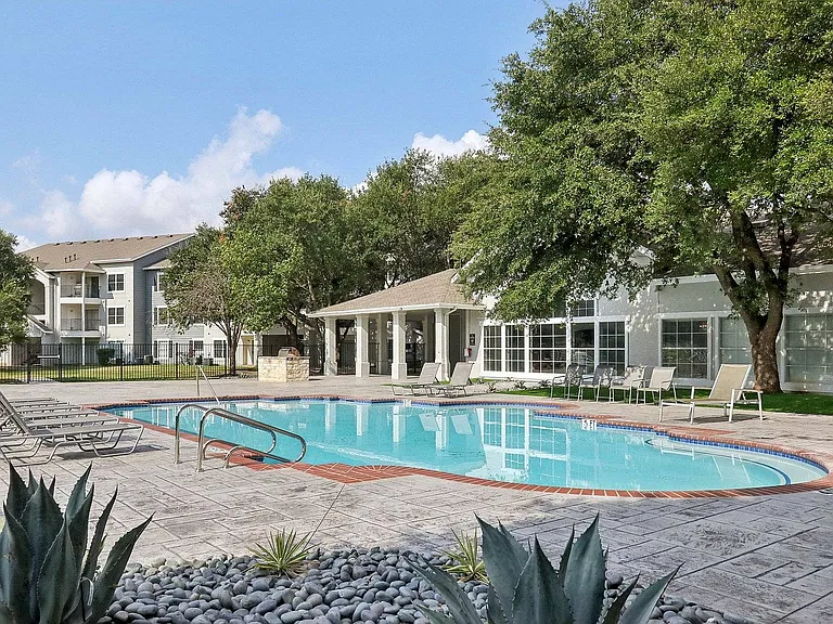 Avonmora's pool blends sleek design with modern amenities for the ultimate resident experience.