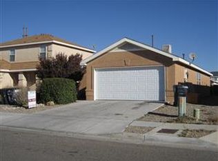 7815 Blue Avena Ave SW, Albuquerque, NM 87121