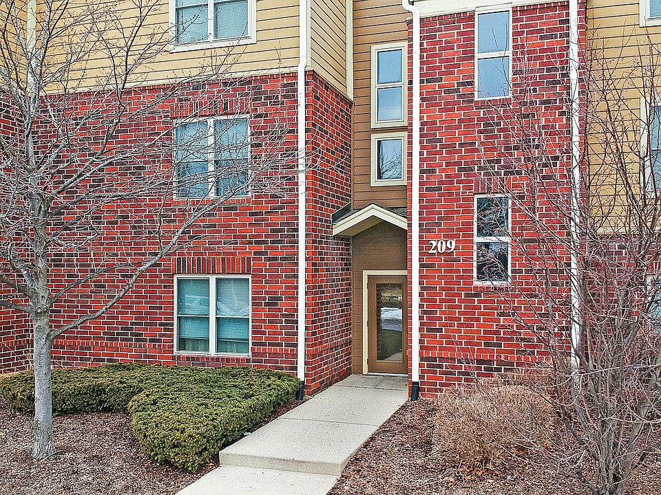 1st image of 209 Glengarry Dr APT 201