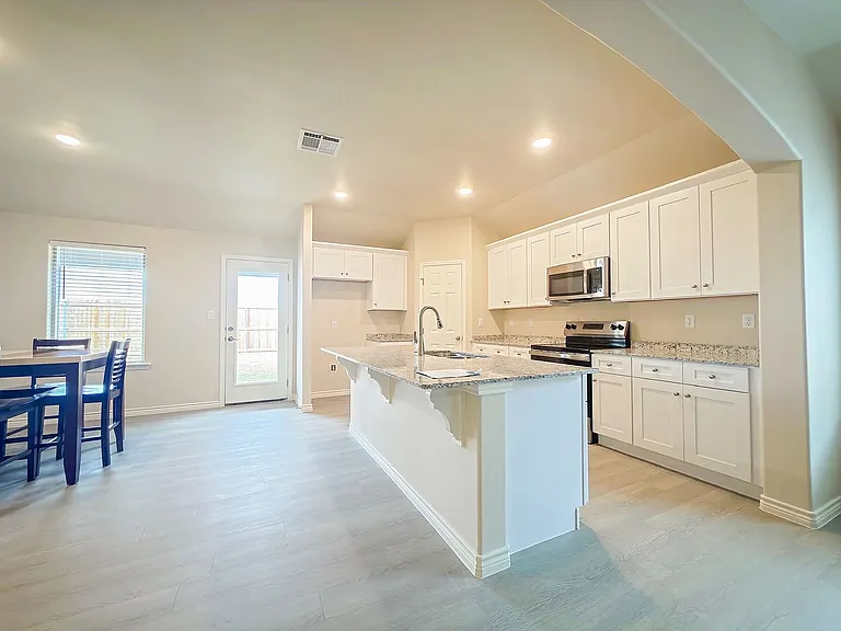 1341 Bajada St — Photo 6