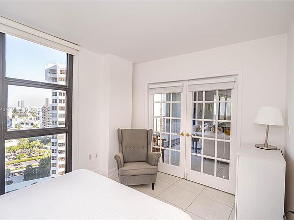 5th image of 9 Island Ave APT 1711