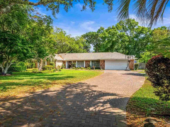 6740 Bunker Hill Cir, Pensacola, FL 32506