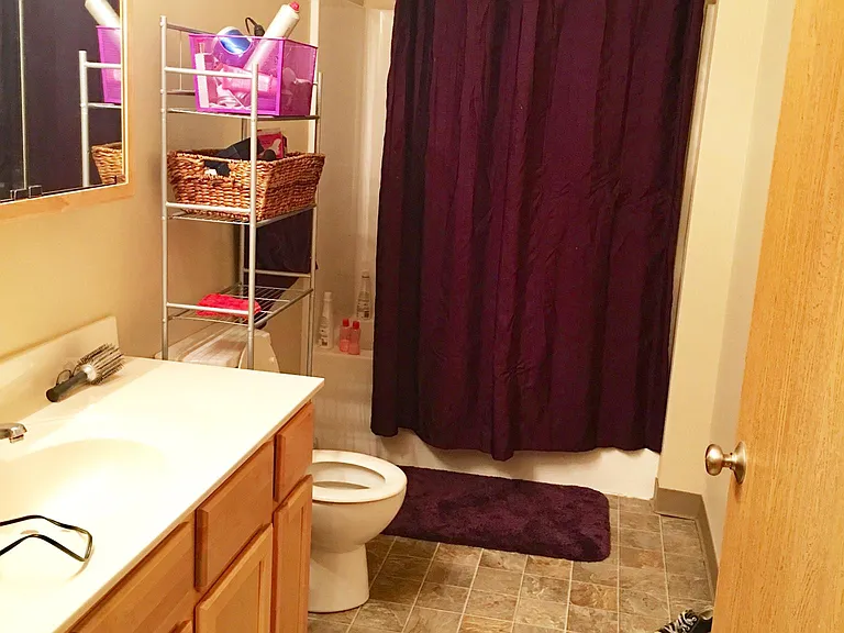 603 S Dubuque St #12 — Photo 5