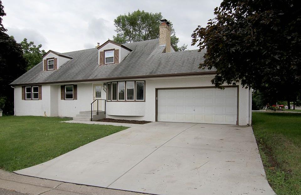 1st image of 1303 9th Ave S