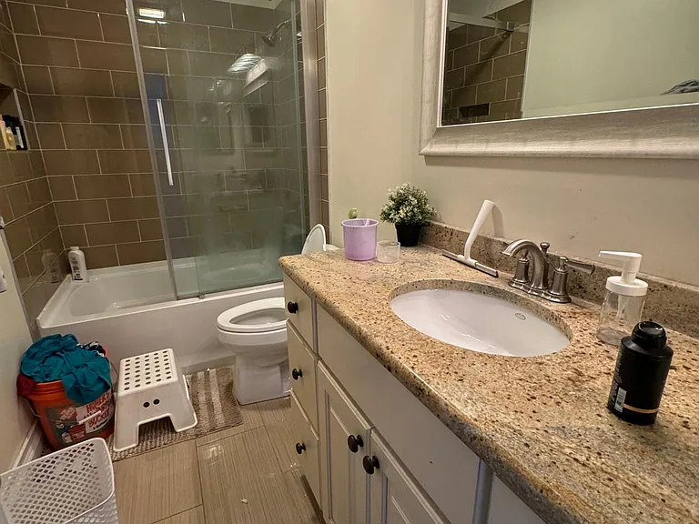 30 Whitman Dr — Photo 7