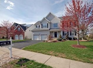7 Treetops Cir, Princeton, NJ 08540