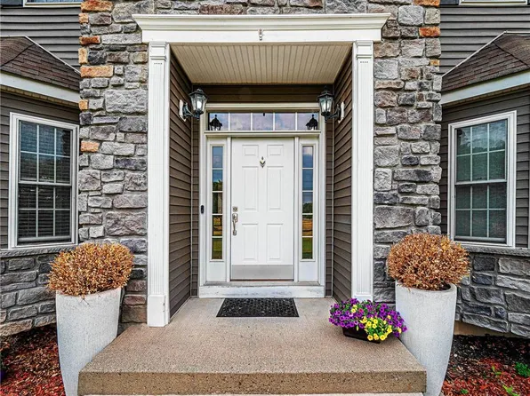 13 Sawyers Peak Drive, Goshen, NY 10924