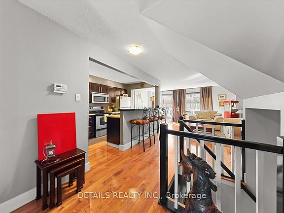 4th image of 156 Birch Hill Point