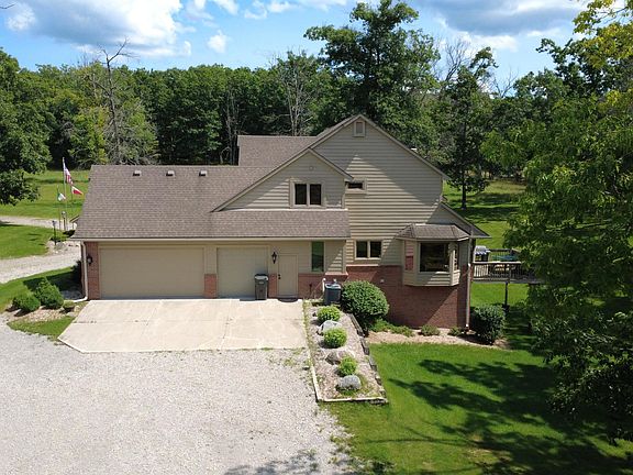 2nd image of 10838 Broad Rd