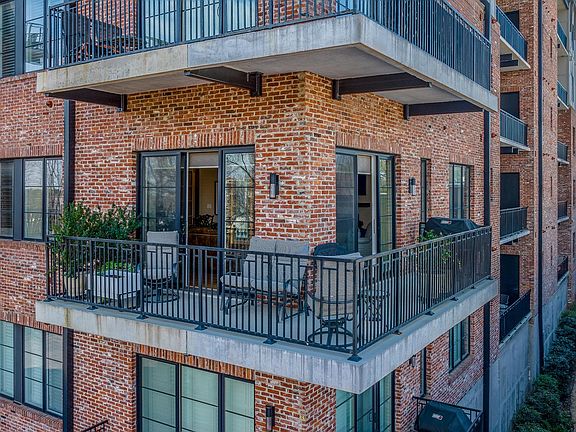3rd image of 110 N Markley St Unit 206