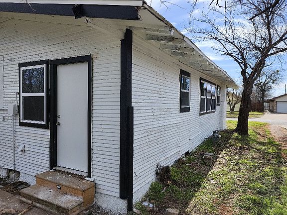5th image of 2124 Avenue G