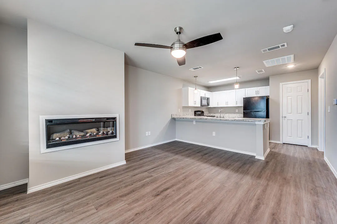 1 bed, 600 sqft, $1,000 — Photo 1