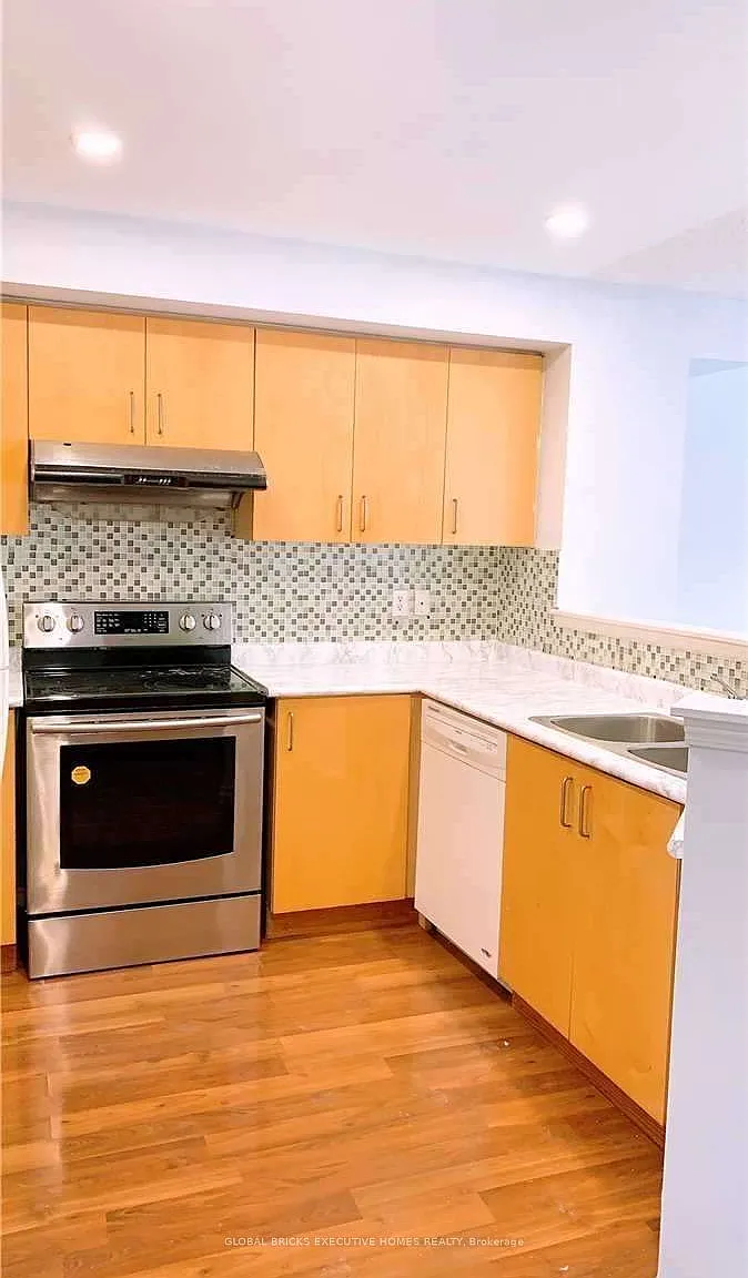 3 bed, $3,400 — Photo 2