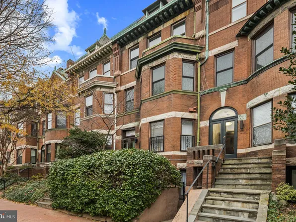 1411 1/2 21st St NW, Washington, DC 20036
