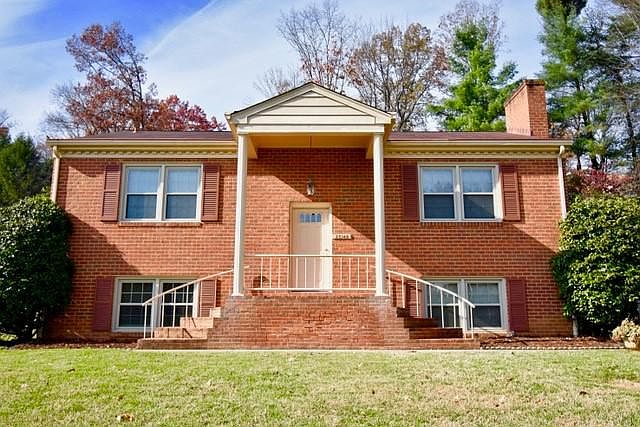 1st image of 5148 Mason Park Dr
