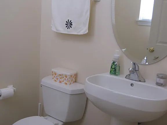 5th image of 2349 Croydon Pl