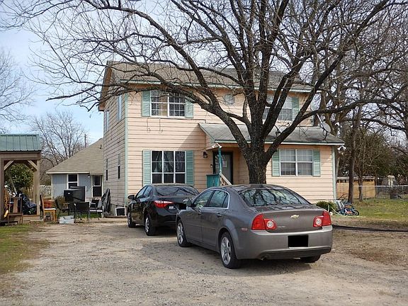 3rd image of 110 Myers St