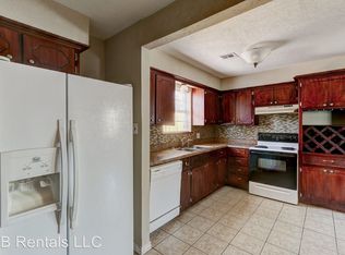 6909 SW Delta Ave, Lawton, OK 73505