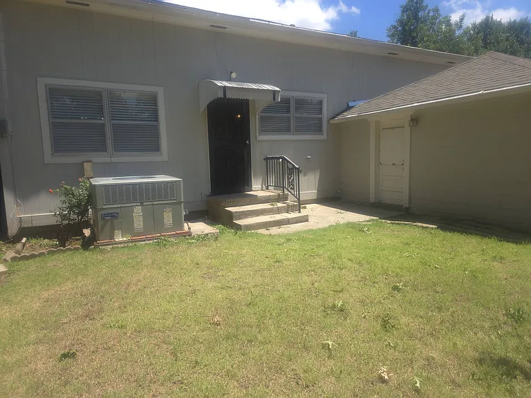 4701 N Peniel Ave — Photo 22